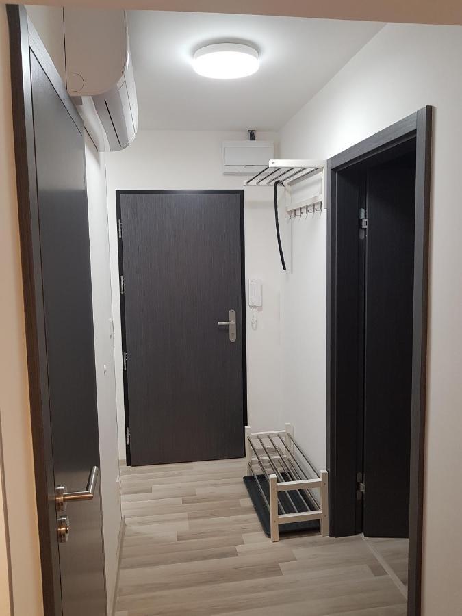 1+1 Znojmo Apartment ภายนอก รูปภาพ